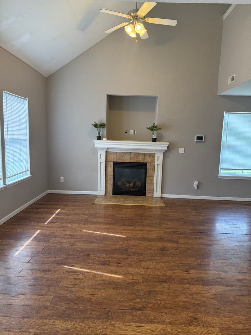 Junction City House: 2001 Quail Rn