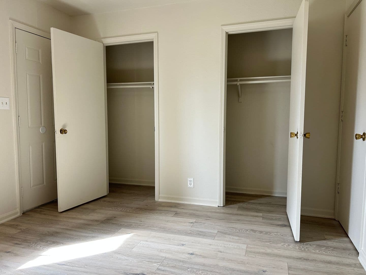 Junction City House: 708 W 10th APT D