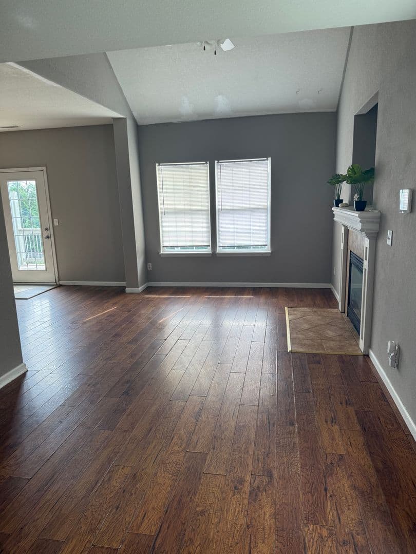 Junction City House: 2001 Quail Rn