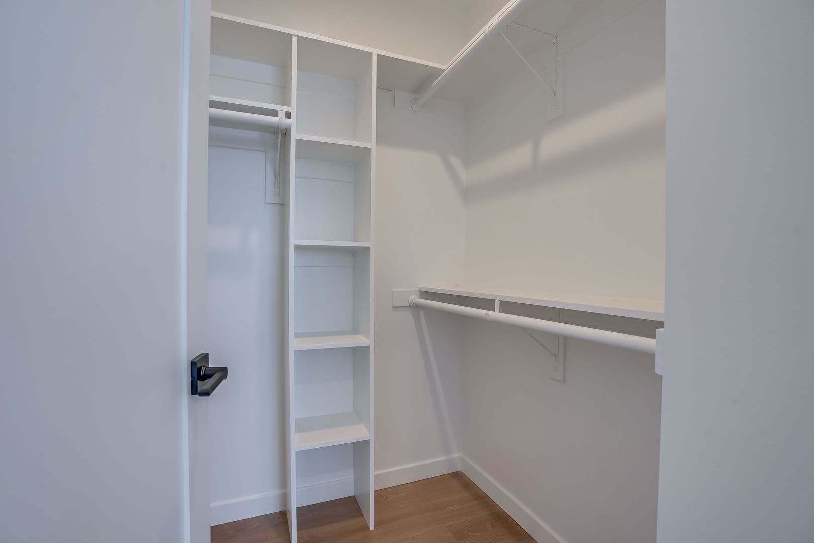 Culver City Apartment: 4822 3/4 S. Slauson Ave.