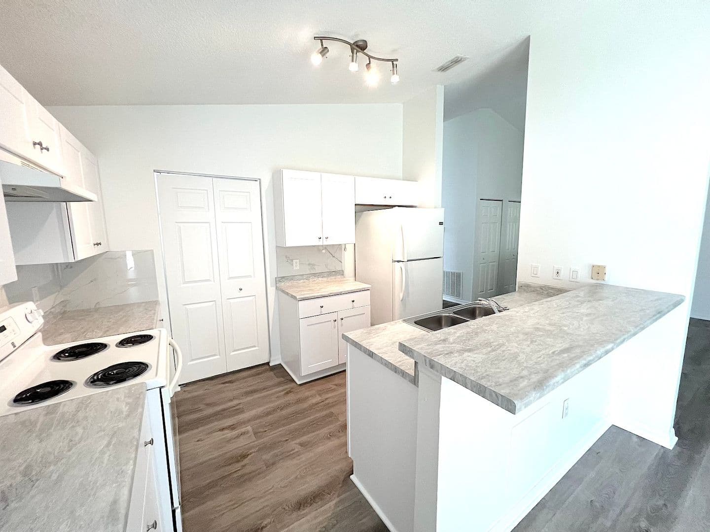 Palm Coast House: 113 Eastwood Dr
