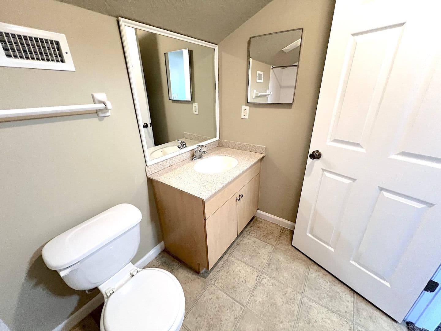 Palm Coast House: 20 Regis Ln