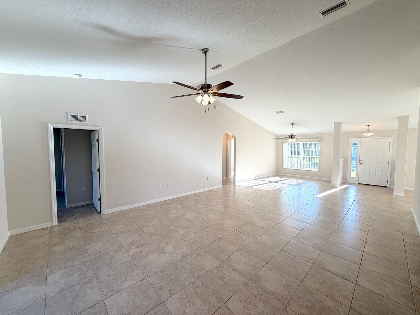 Palm Coast House: 29 Pepper Ln