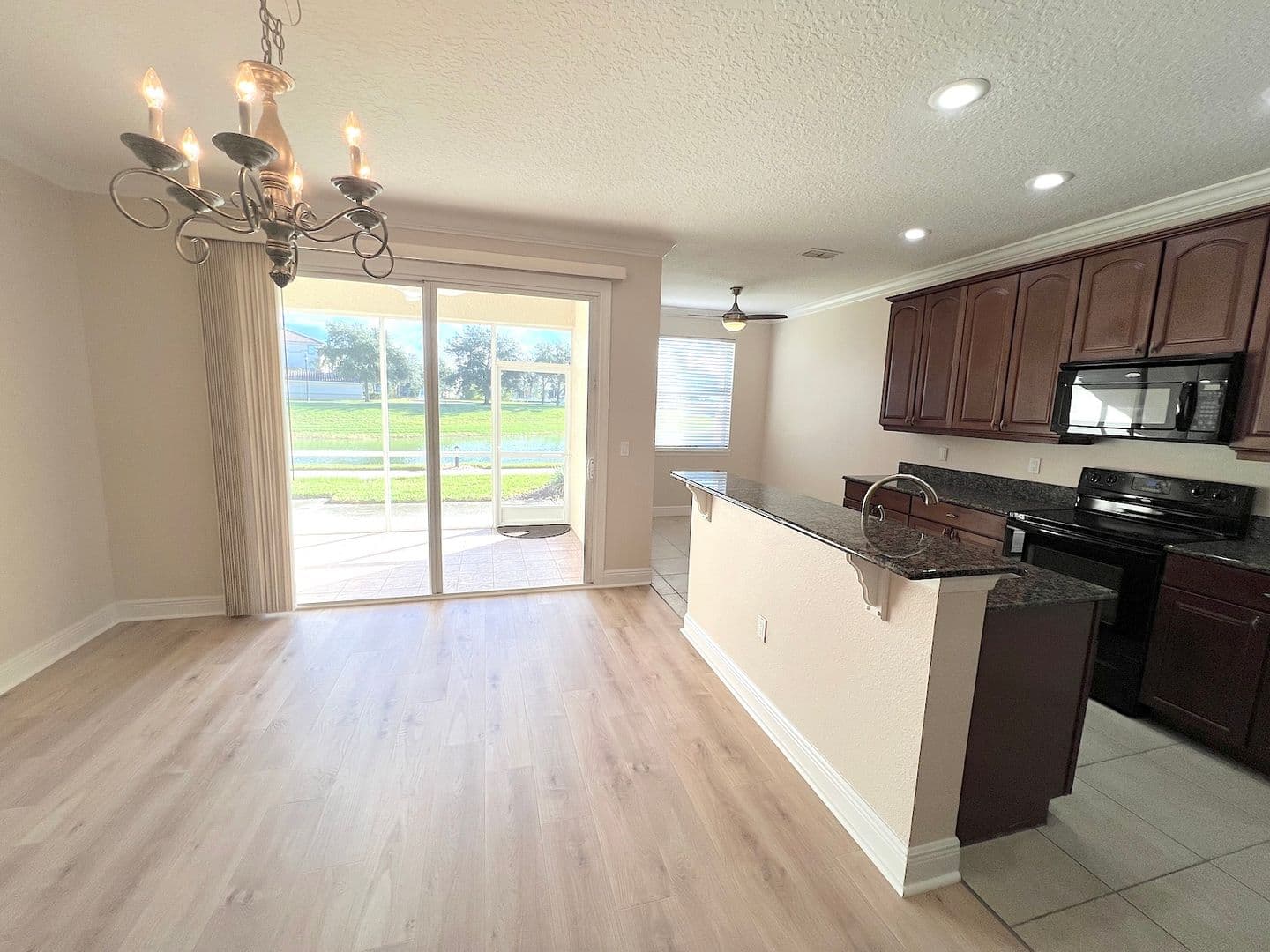Palm Coast House: 190 Riverview Bend S