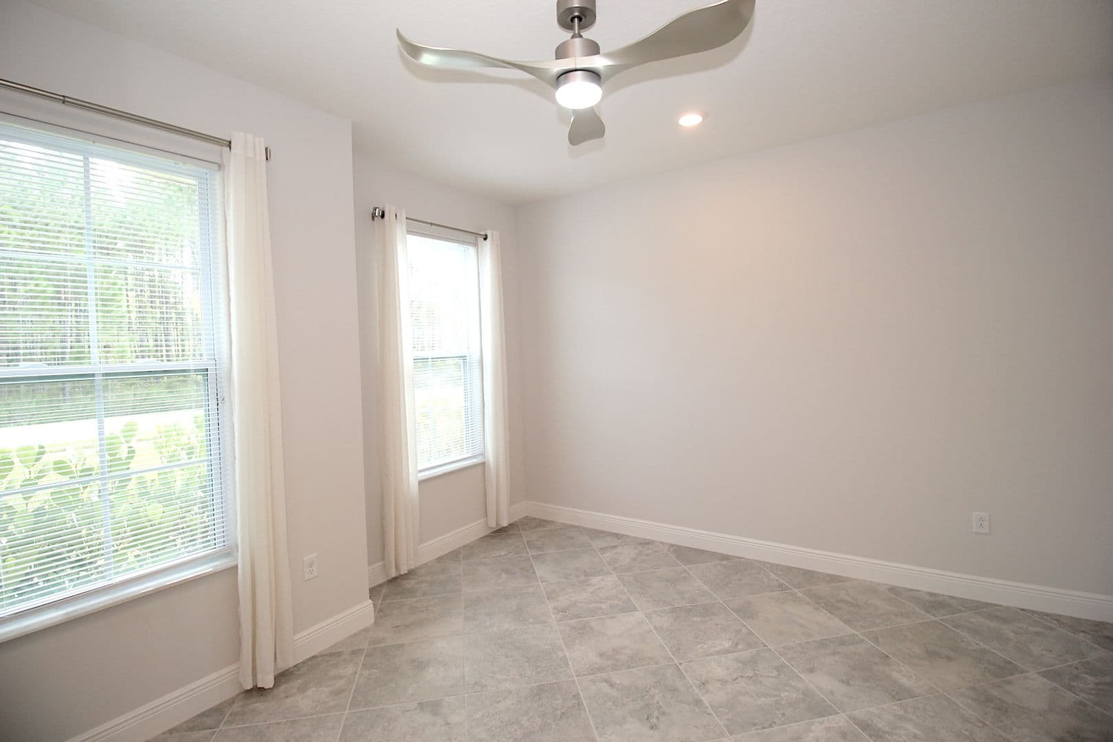 Ormond Beach House: 109 Huntington Place