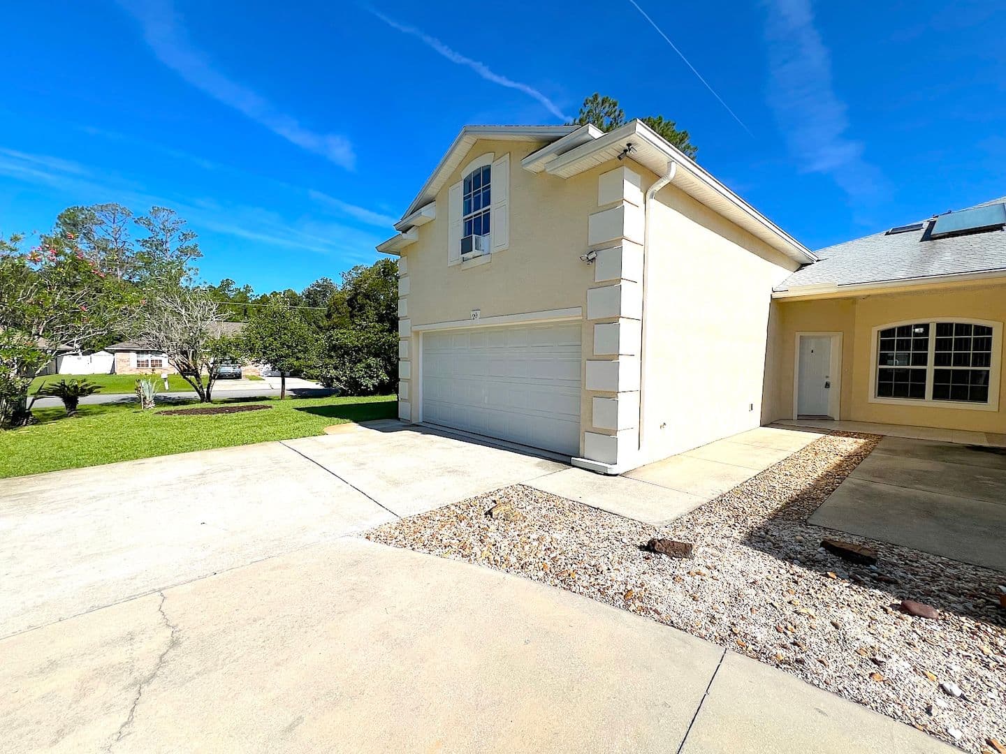 Palm Coast House: 20 Regis Ln