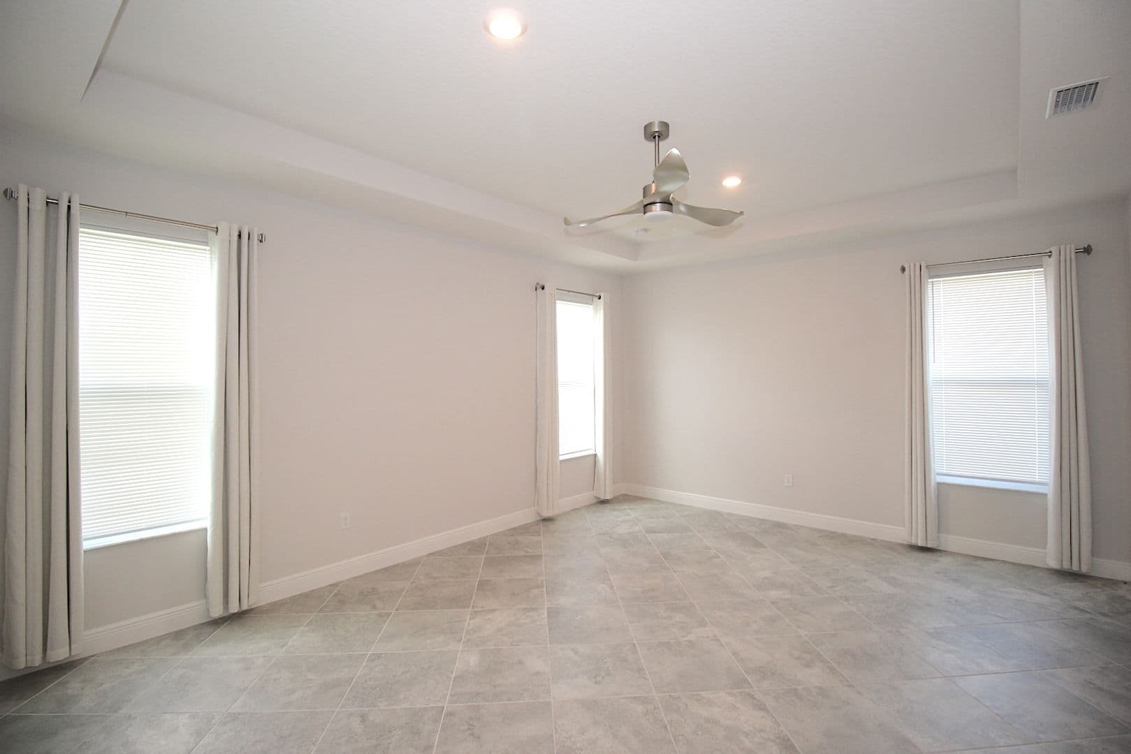 Ormond Beach House: 109 Huntington Place