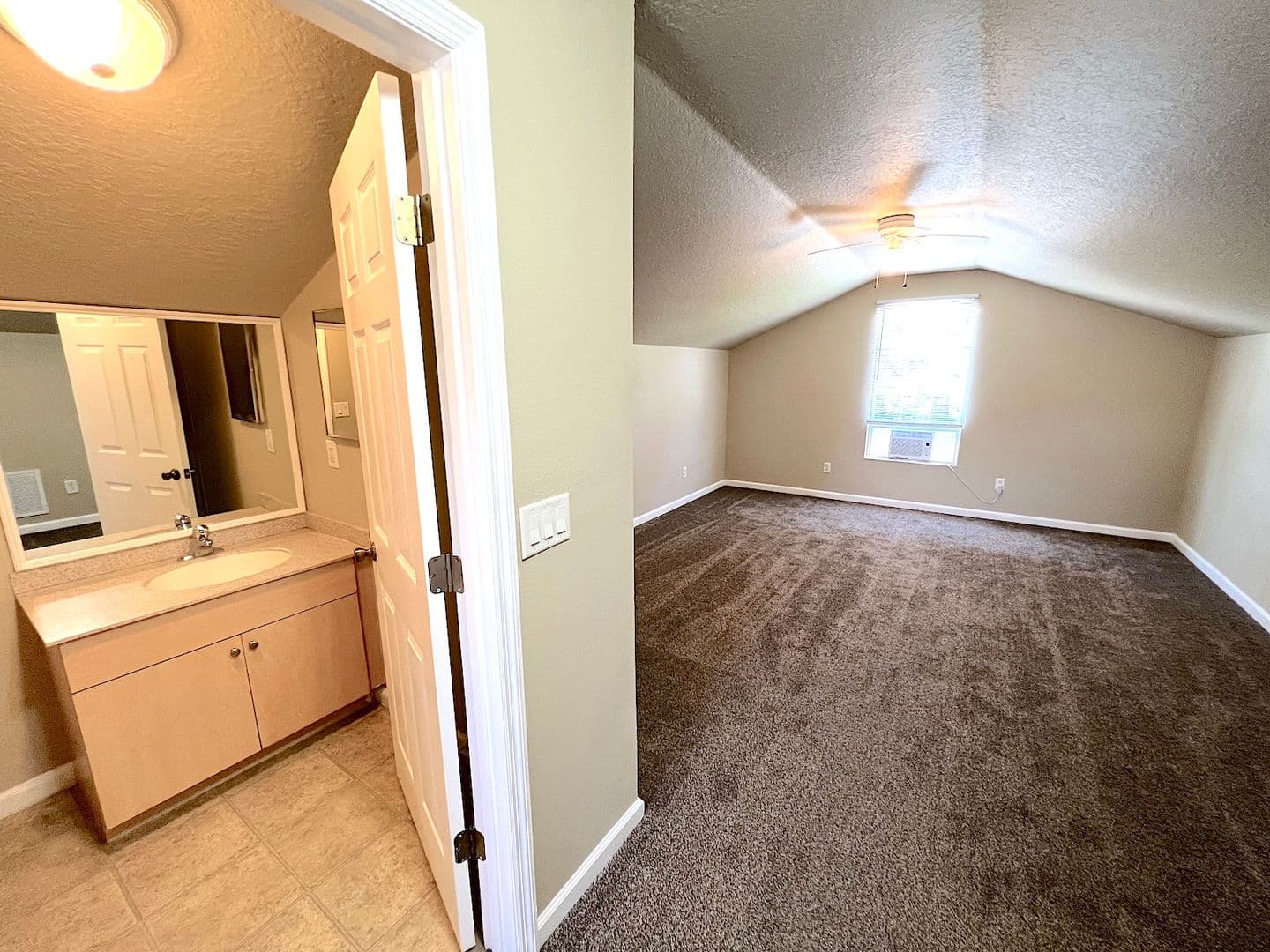 Palm Coast House: 20 Regis Ln