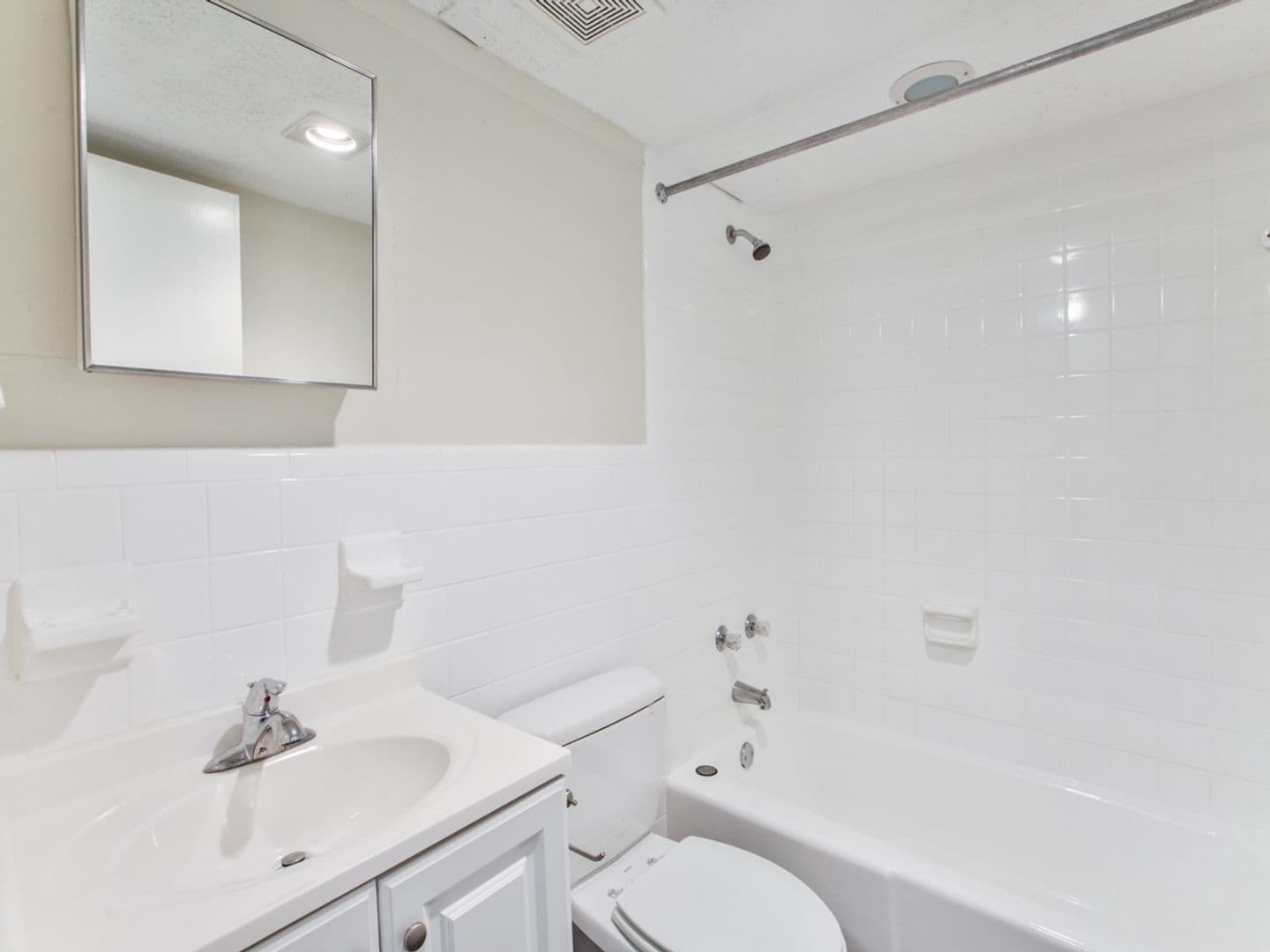 Tallahassee Apartment: 302 E Georgia Street