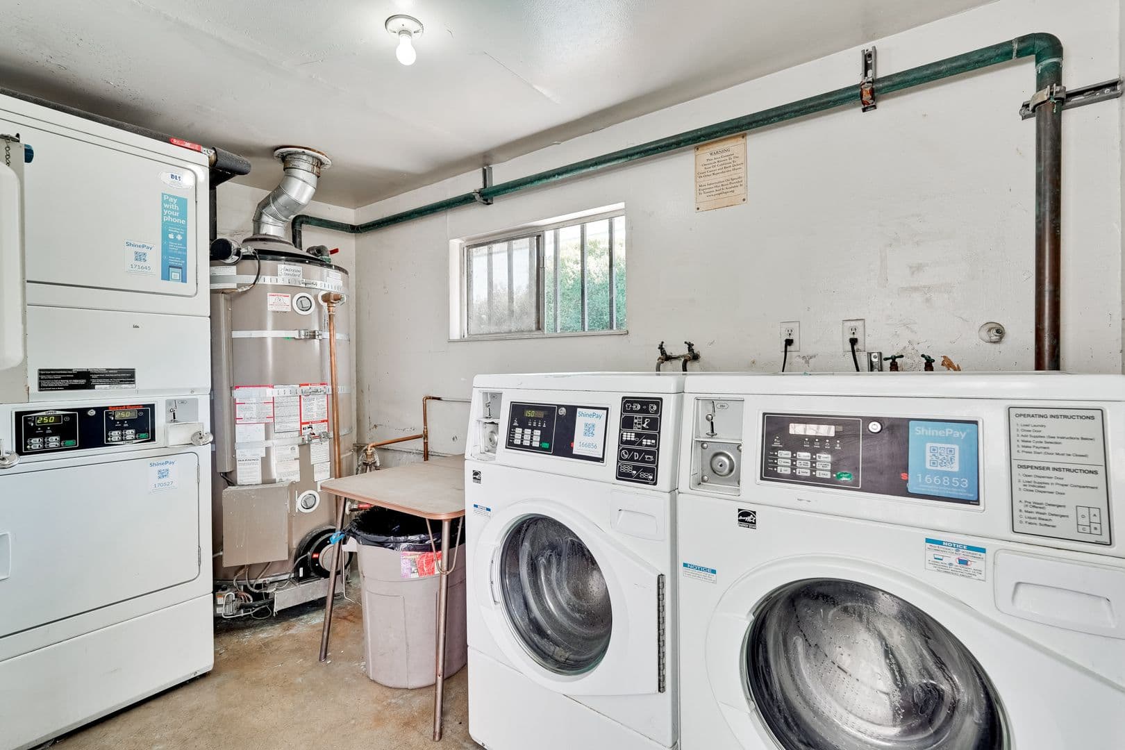 Sunnyvale Apartment: 960-962 W Weddell Drive