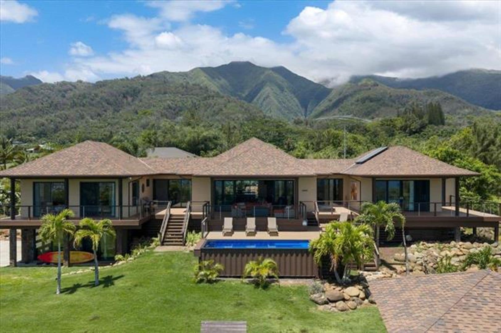 Wailuku House: 2150 Kamaile Street