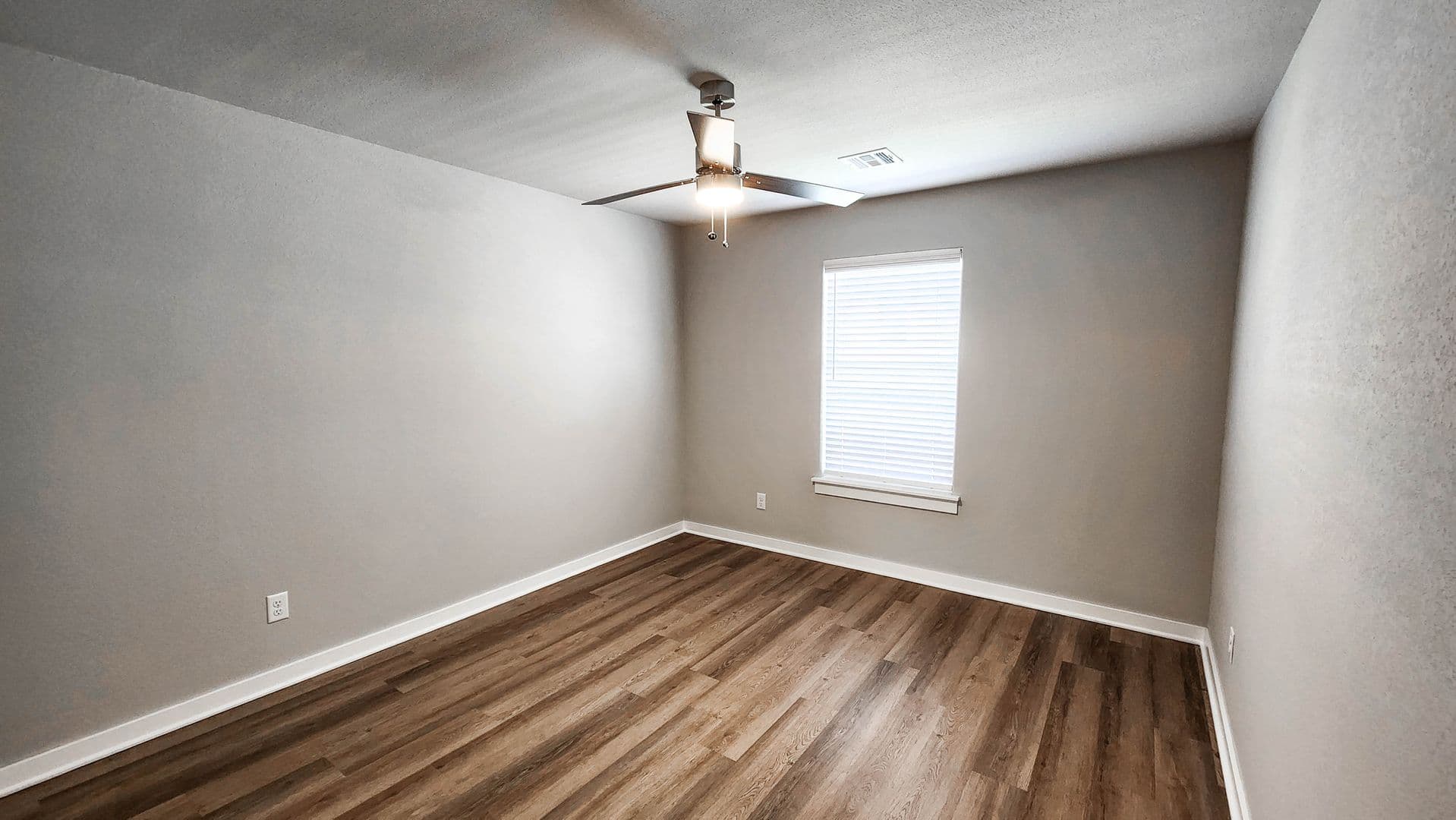 Fayetteville Townhome: N Pink Terrace, Fayetteville