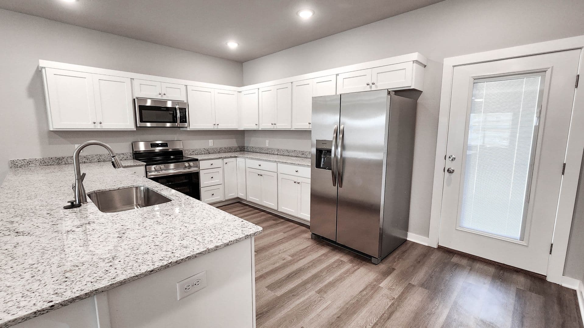 Fayetteville Townhome: N Pink Terrace, Fayetteville