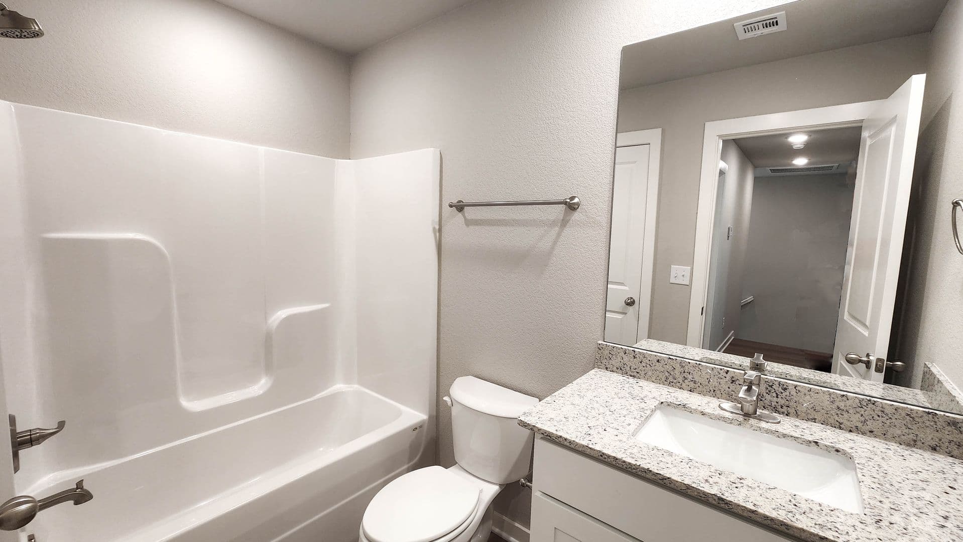 Fayetteville Townhome: N Pink Terrace, Fayetteville