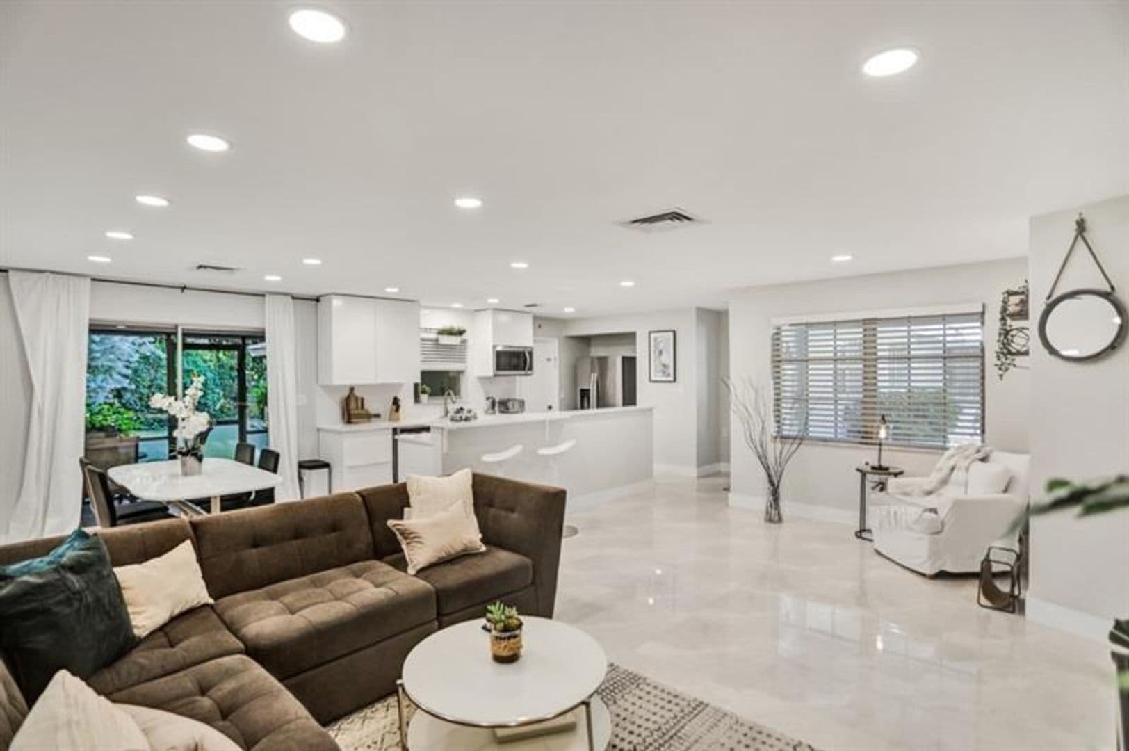 Pompano Beach House: 3220 SE 11 Street unit A