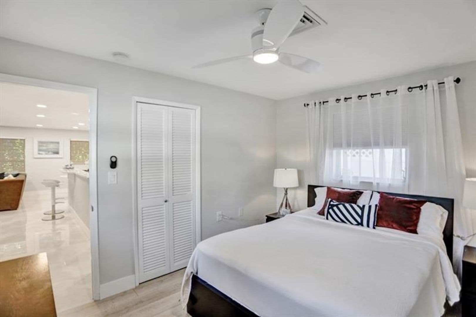 Pompano Beach House: 3220 SE 11 Street unit A