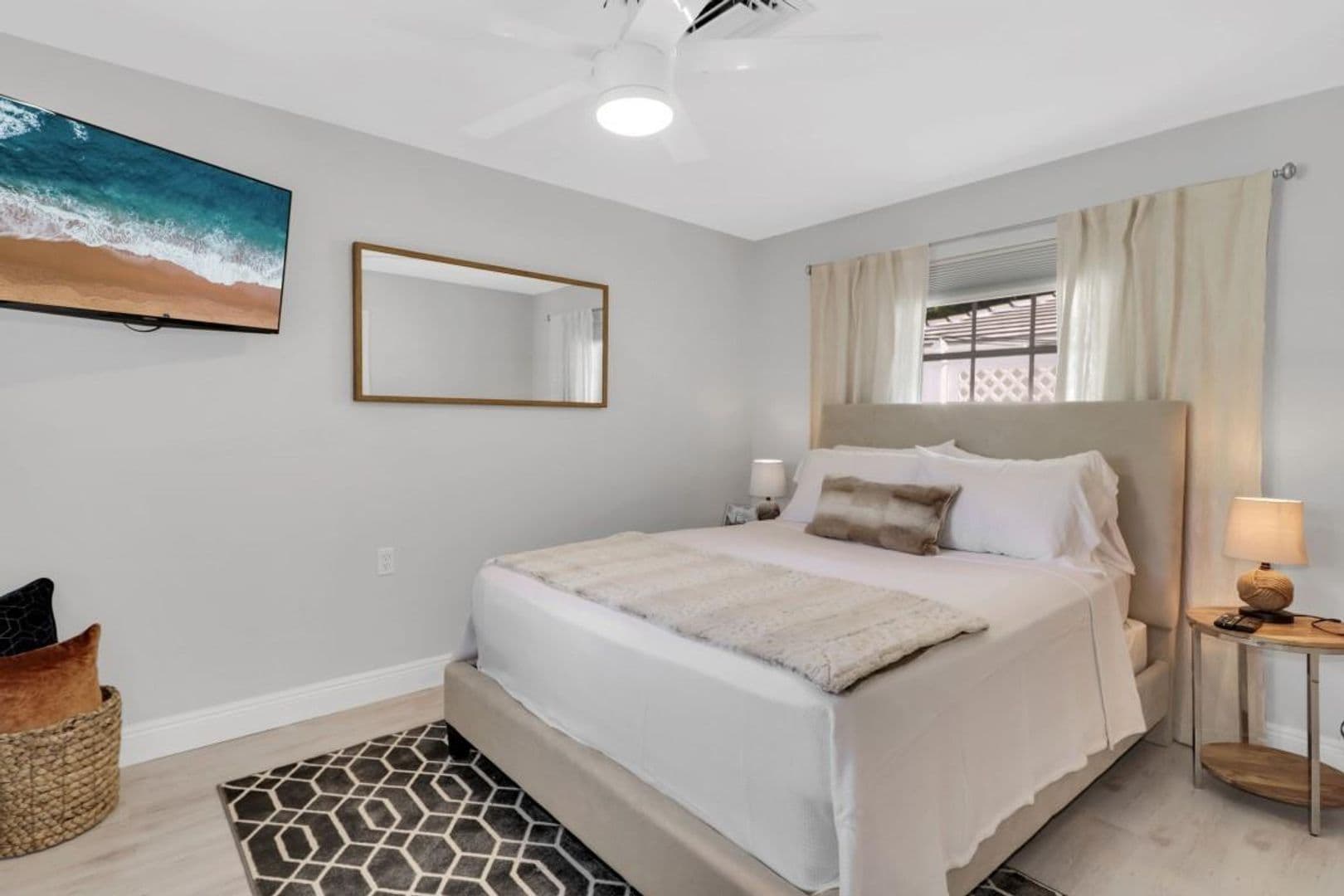 Pompano Beach Apartment: 3218 SE 1 Street unit A