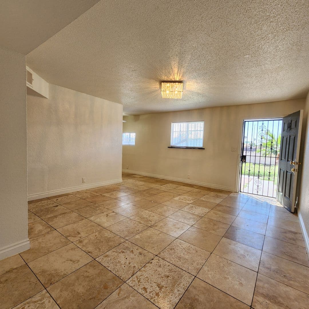 Las Vegas Condo: 5240 Pebble Beach Blvd.