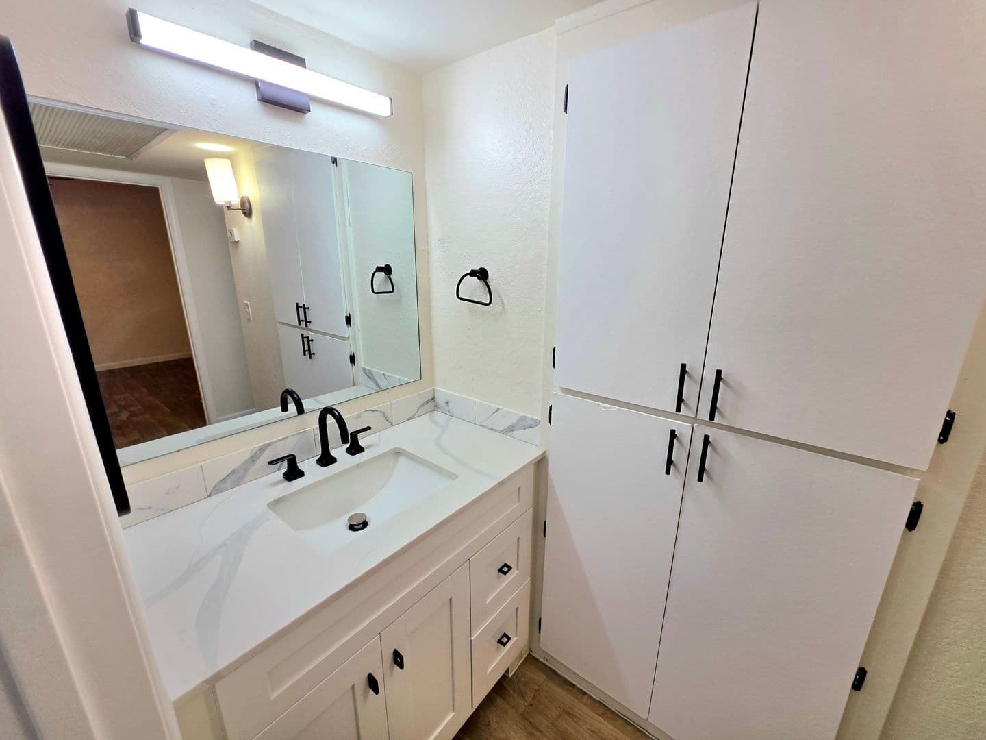 Tucson Apartment: 1005 S. Craycroft Rd.
