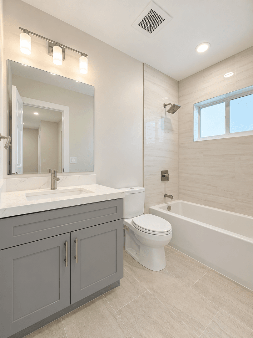 Pompano Beach Apartment: 1017 SE 22nd Avenue - 201