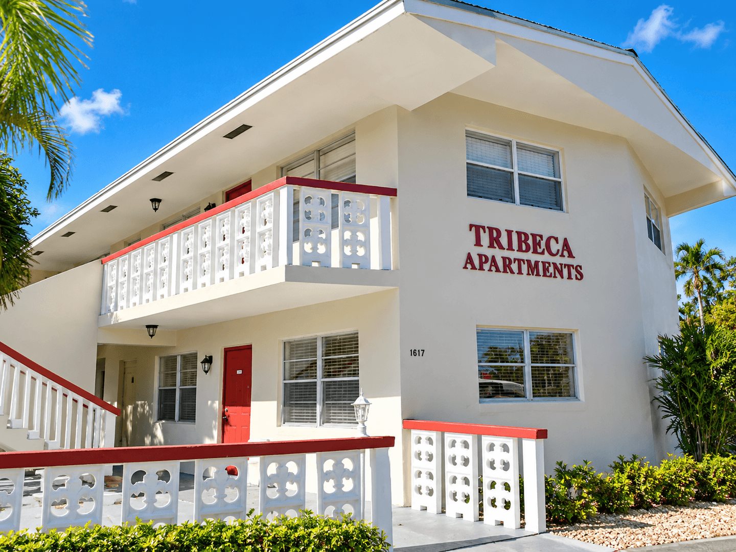Pompano Beach Apartment: 1017 SE 22nd Avenue - 201