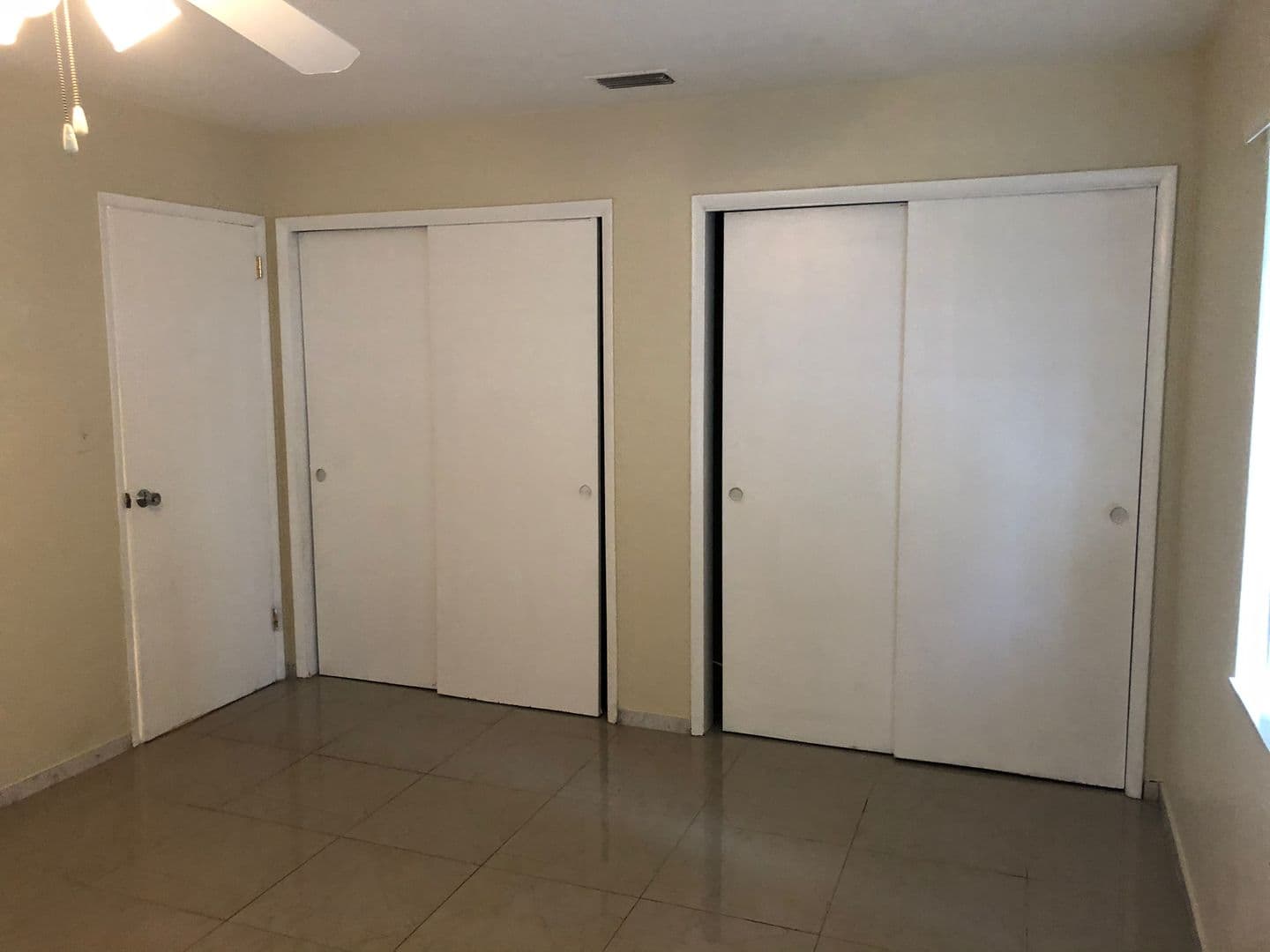 FORT LAUDERDALE Apartment: 3209 NE 28 ST