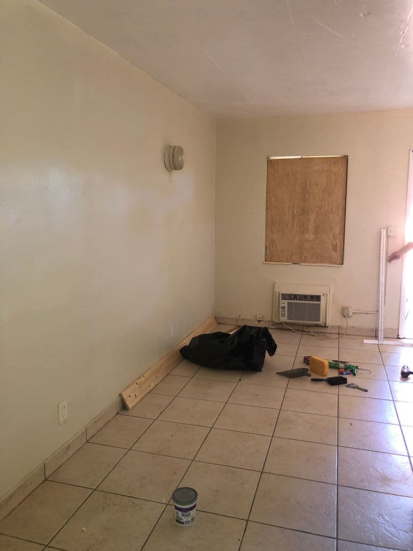 FORT LAUDERDALE Apartment: 829 NW 10 TER