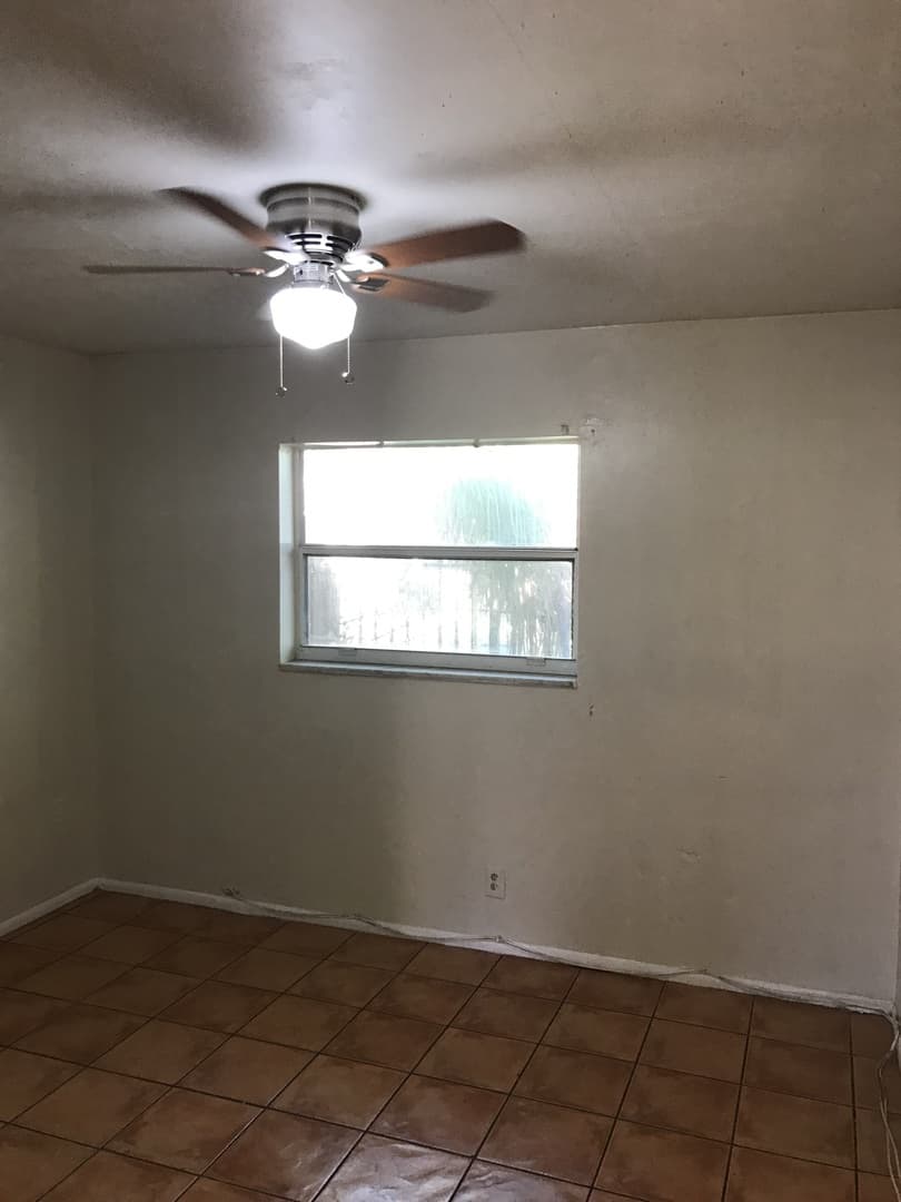 FORT LAUDERDALE Apartment: 652 SW 16 AVE