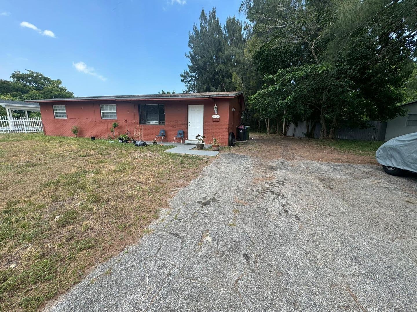 FORT LAUDERDALE House: 1806 NW 14 AVE