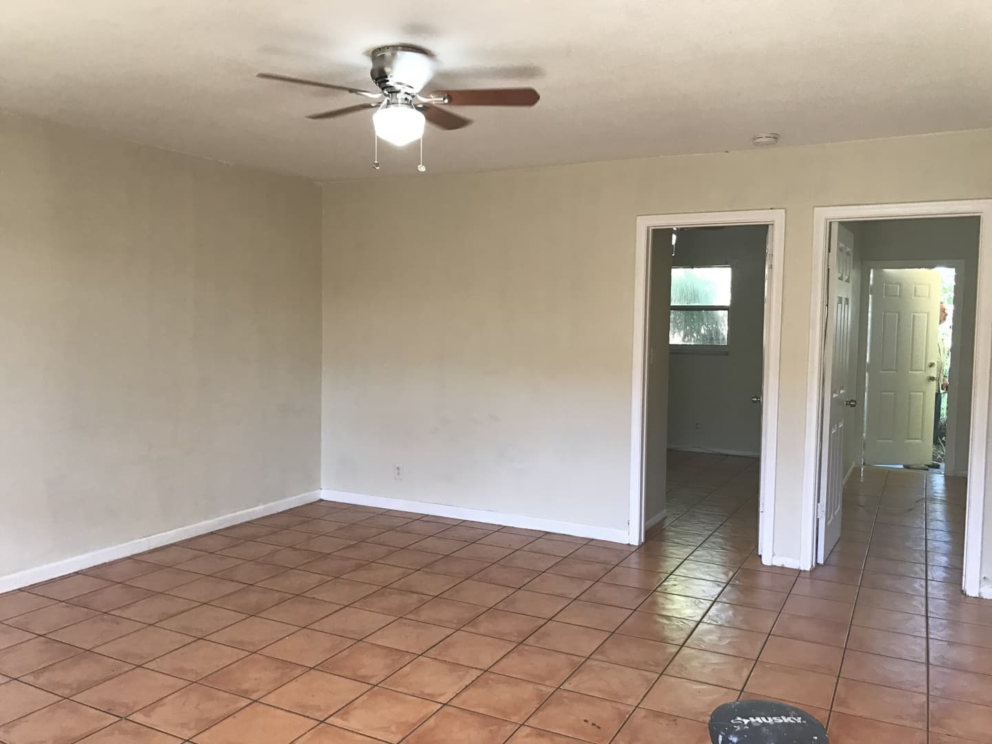FORT LAUDERDALE Apartment: 652 SW 16 AVE