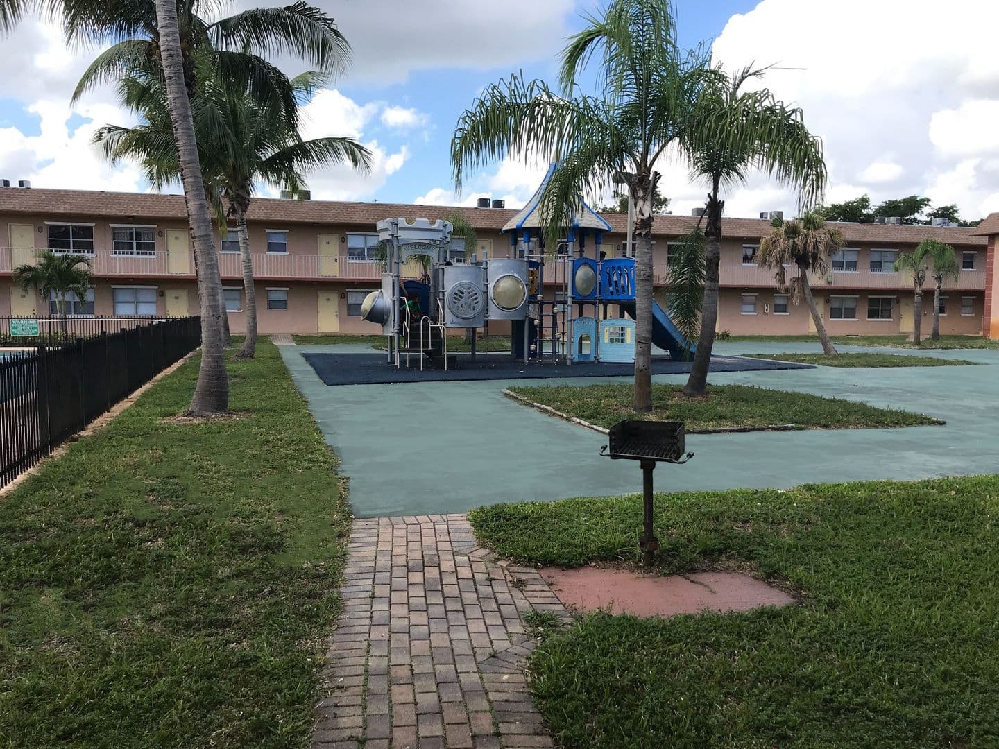 OAKLAND PARK House: 101 NE 41 ST #G-115