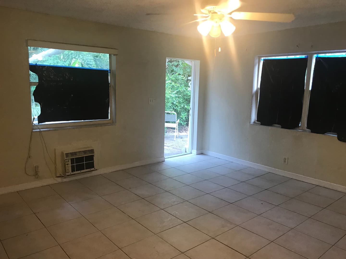 FORT LAUDERDALE Apartment: 545 SW 13 AVE