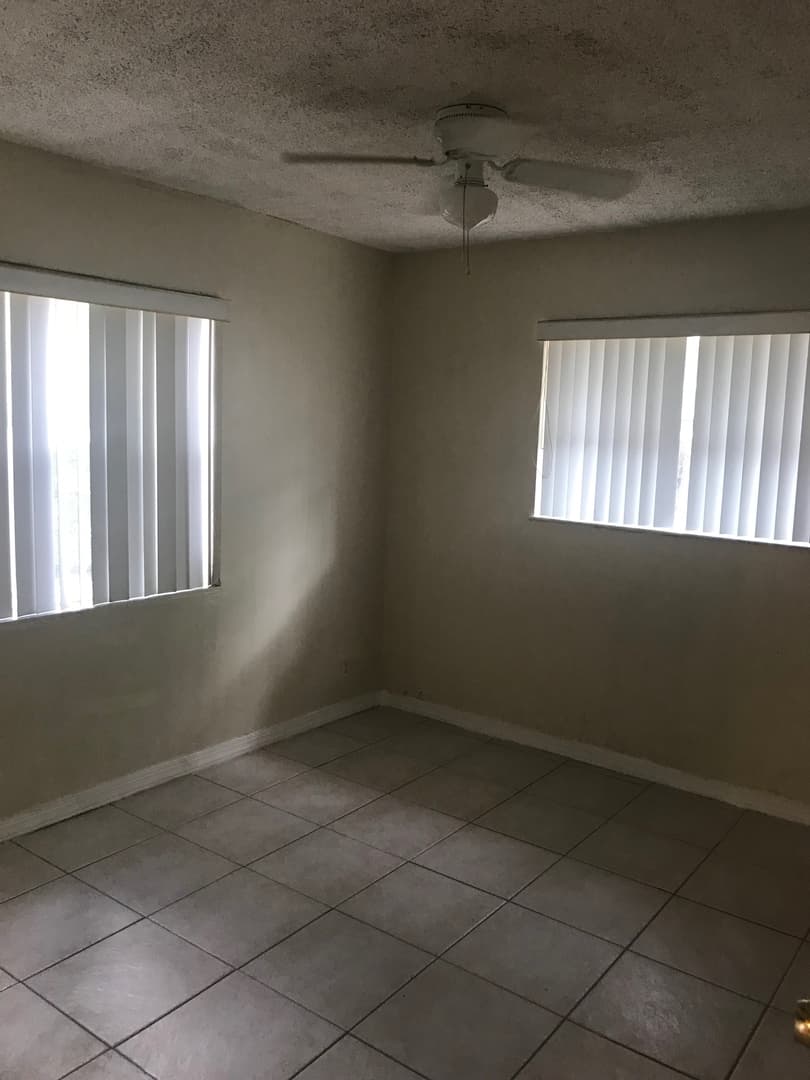 FORT LAUDERDALE Apartment: 545 SW 13 AVE