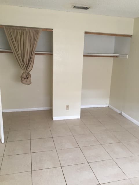 LAUDERHILL House: 5212 NW 24 ST unit 154