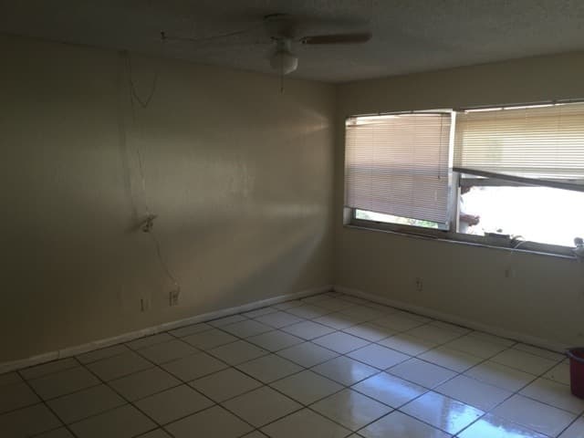 LAUDERHILL House: 5212 NW 24 ST unit 154