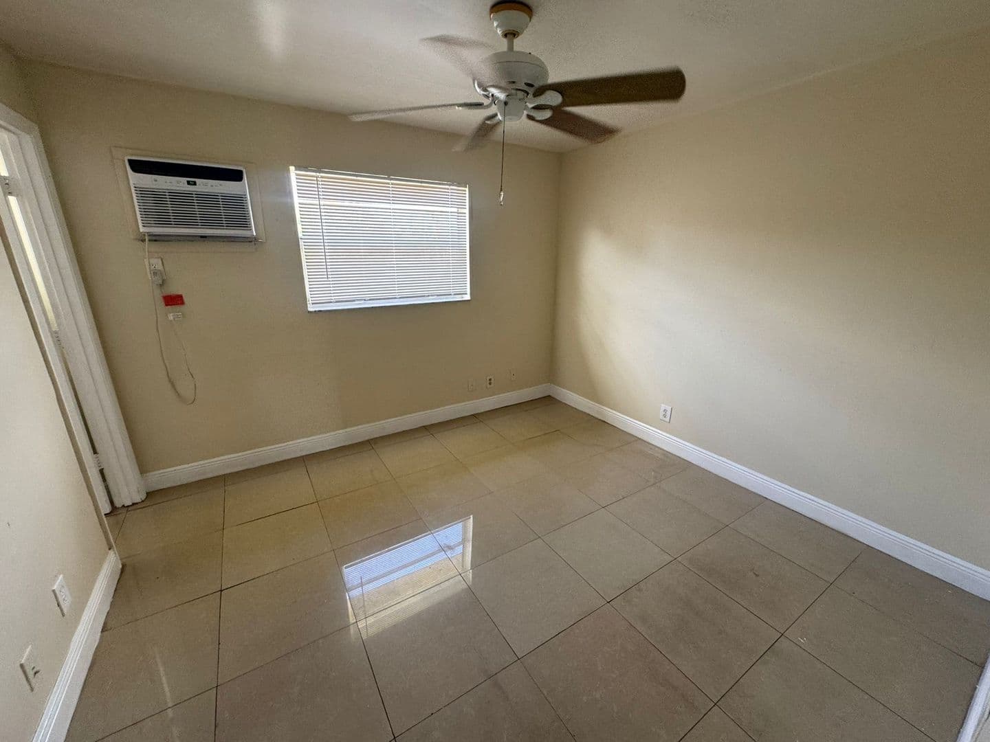 OAKLAND PARK House: 101 NE 41 ST #G-115