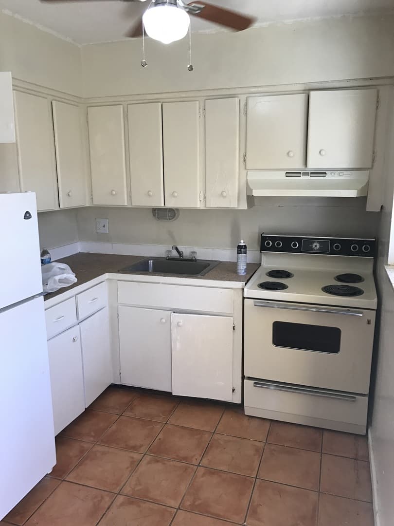 FORT LAUDERDALE Apartment: 652 SW 16 AVE