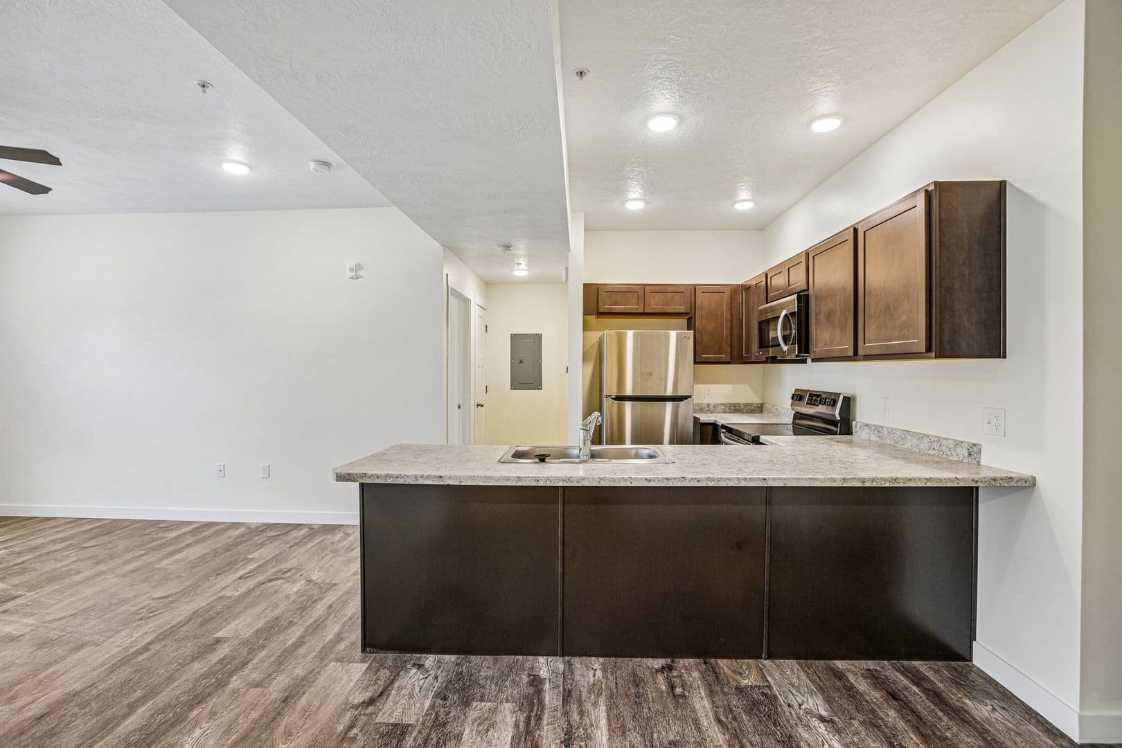 Magna Townhome: 7487 W Geraint St
