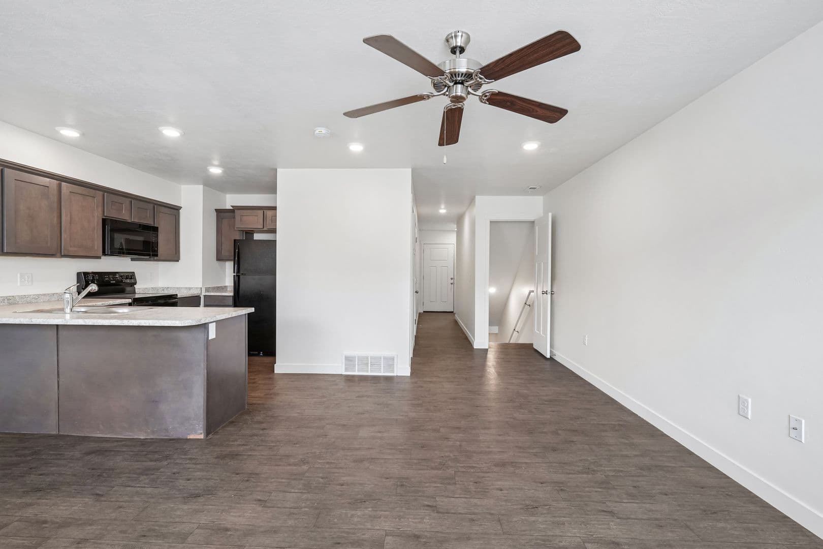 Herriman Townhome: Rock Hound Way
