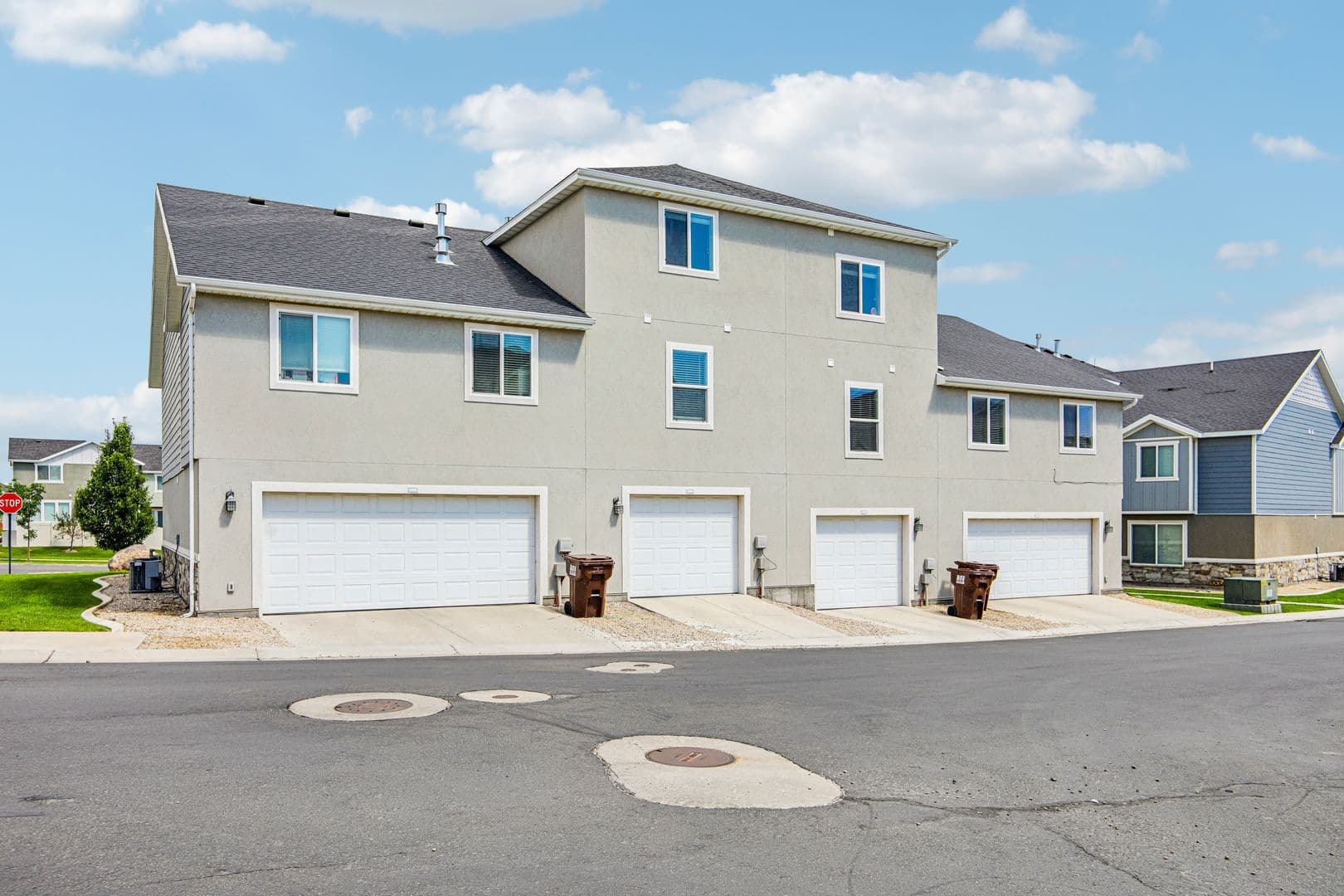 Herriman Townhome: 14411 S Ashburn Way