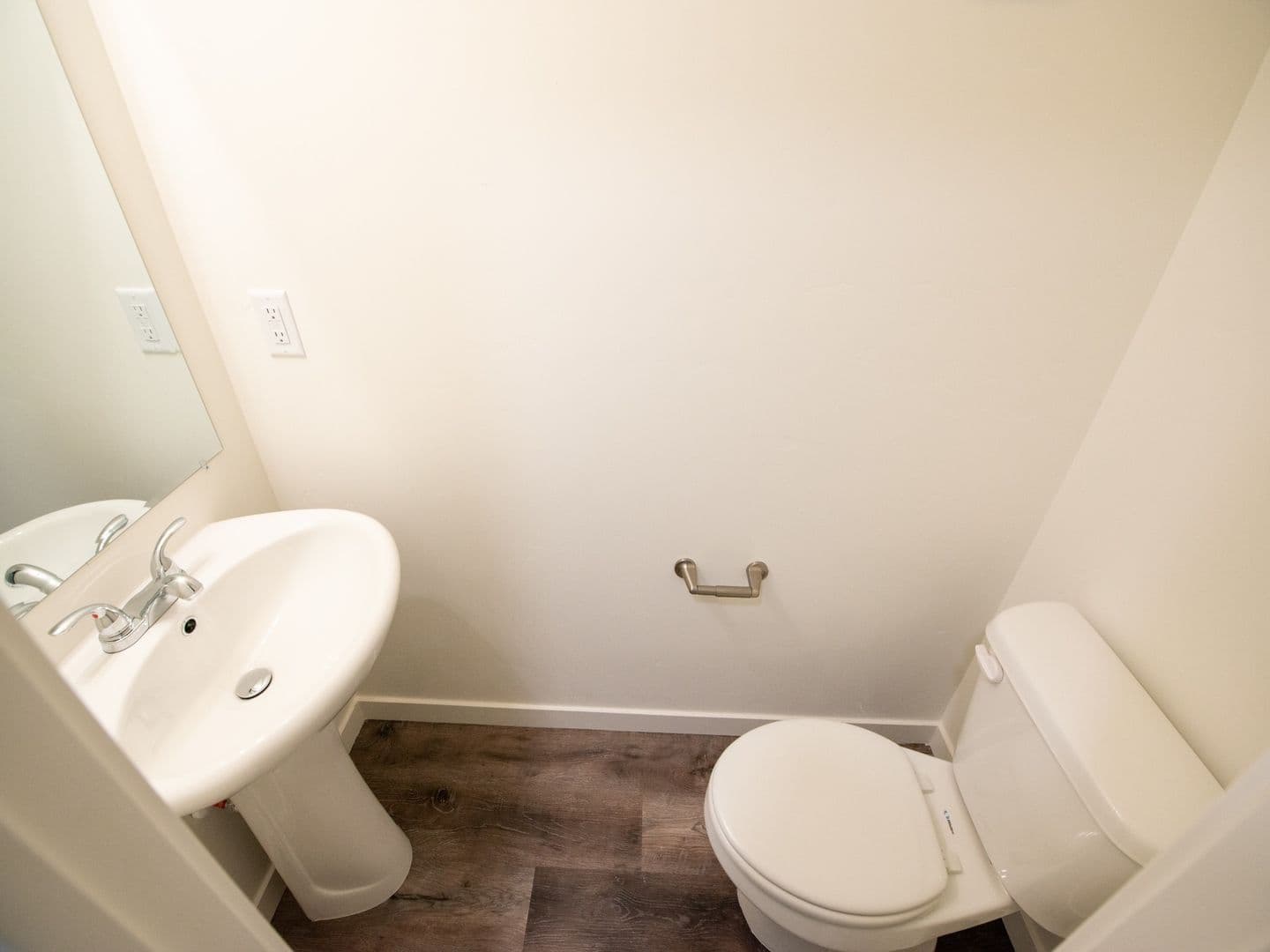 Nampa Townhome: 16852 Idaho Center Blvd