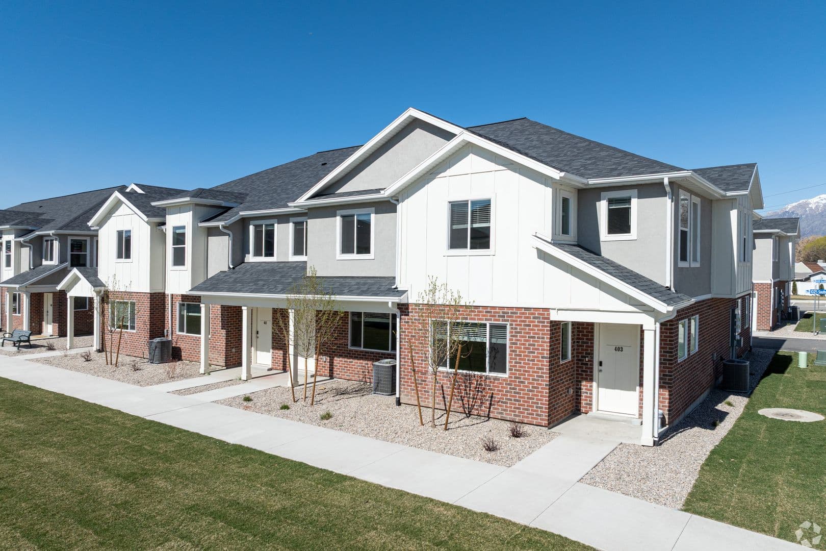 Ogden Townhome: 1090 S 400 W