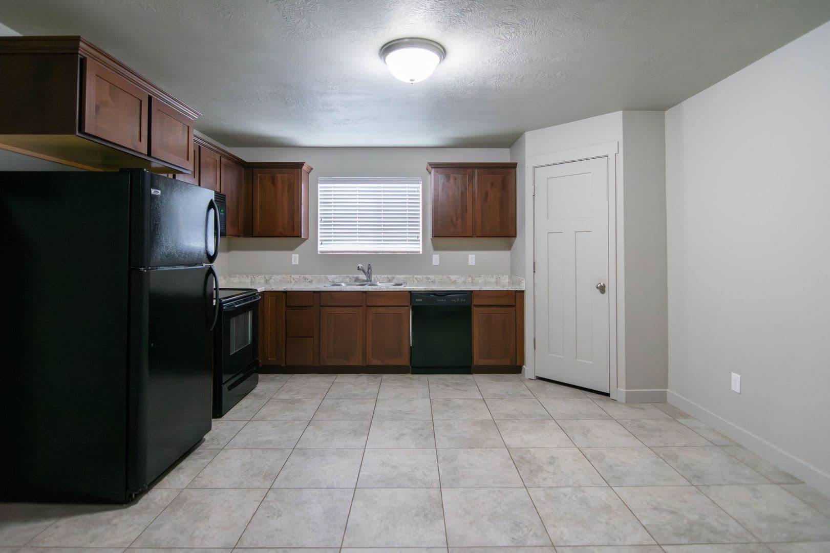 Herriman Townhome: 14411 S Ashburn Way
