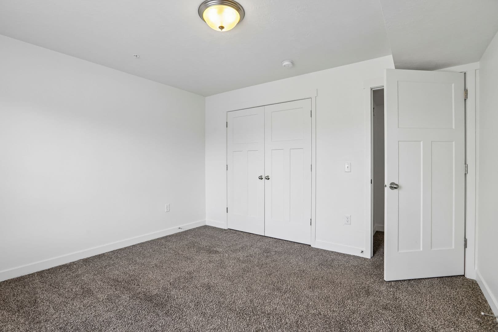 American Fork Apartment: 734 E 500 S