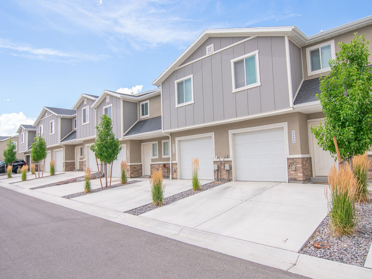 Nampa Townhome: 16852 Idaho Center Blvd