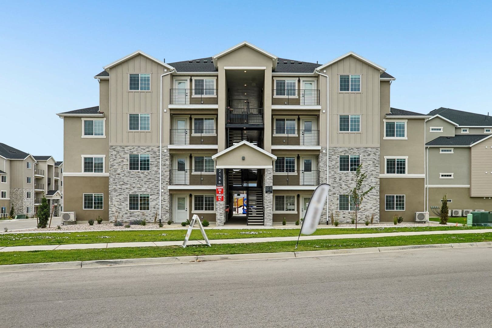 Heber Townhome: 989 E Ella Ln