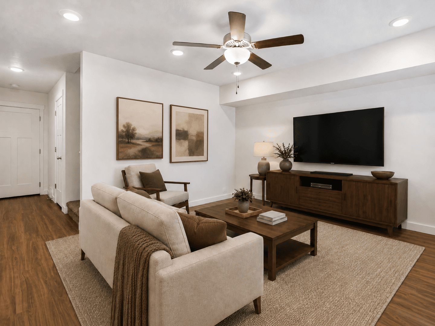Eagle Mountain Townhome: Sunbury Ln