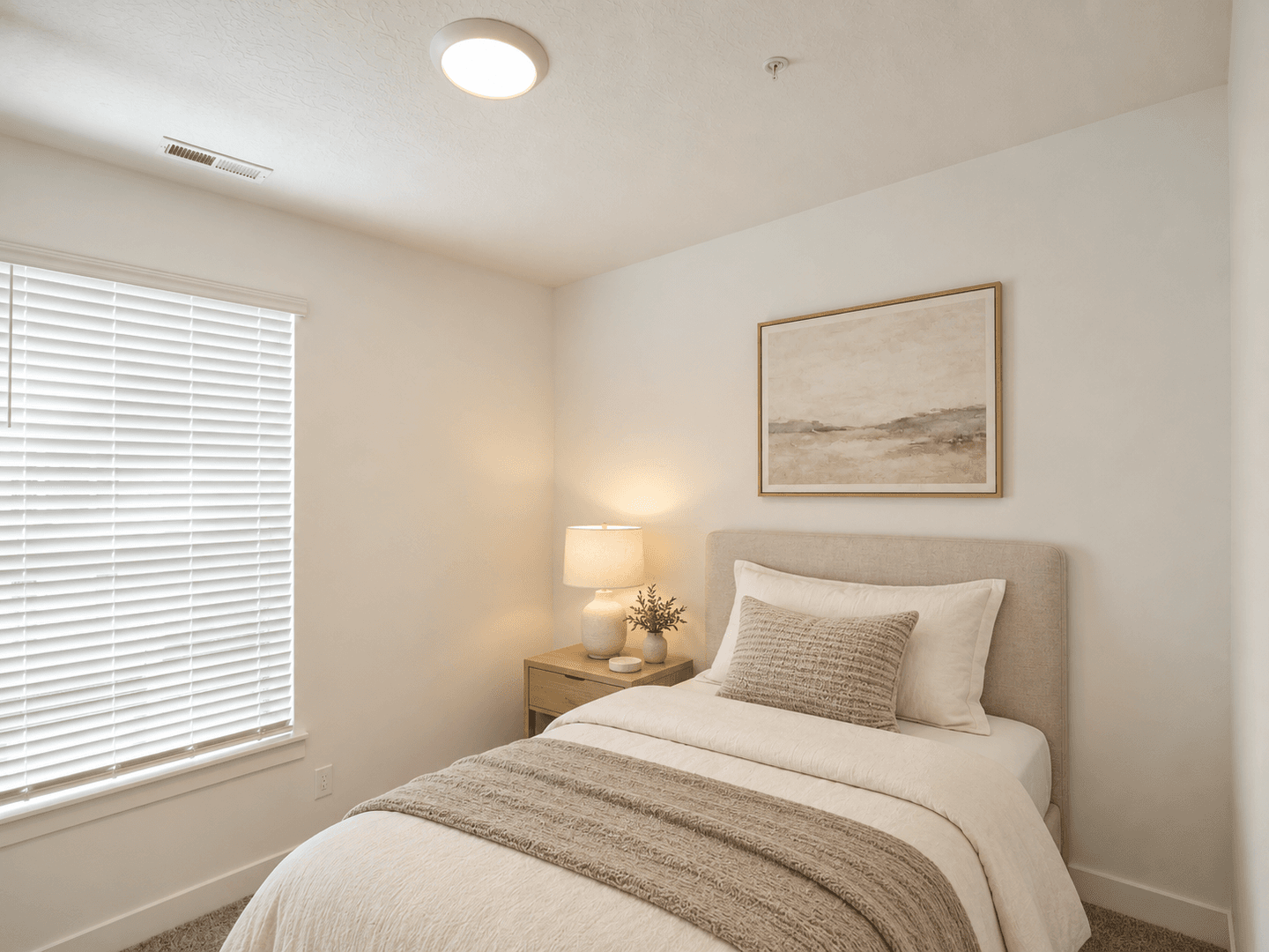 Mapleton House: 4664 S 680 W #202