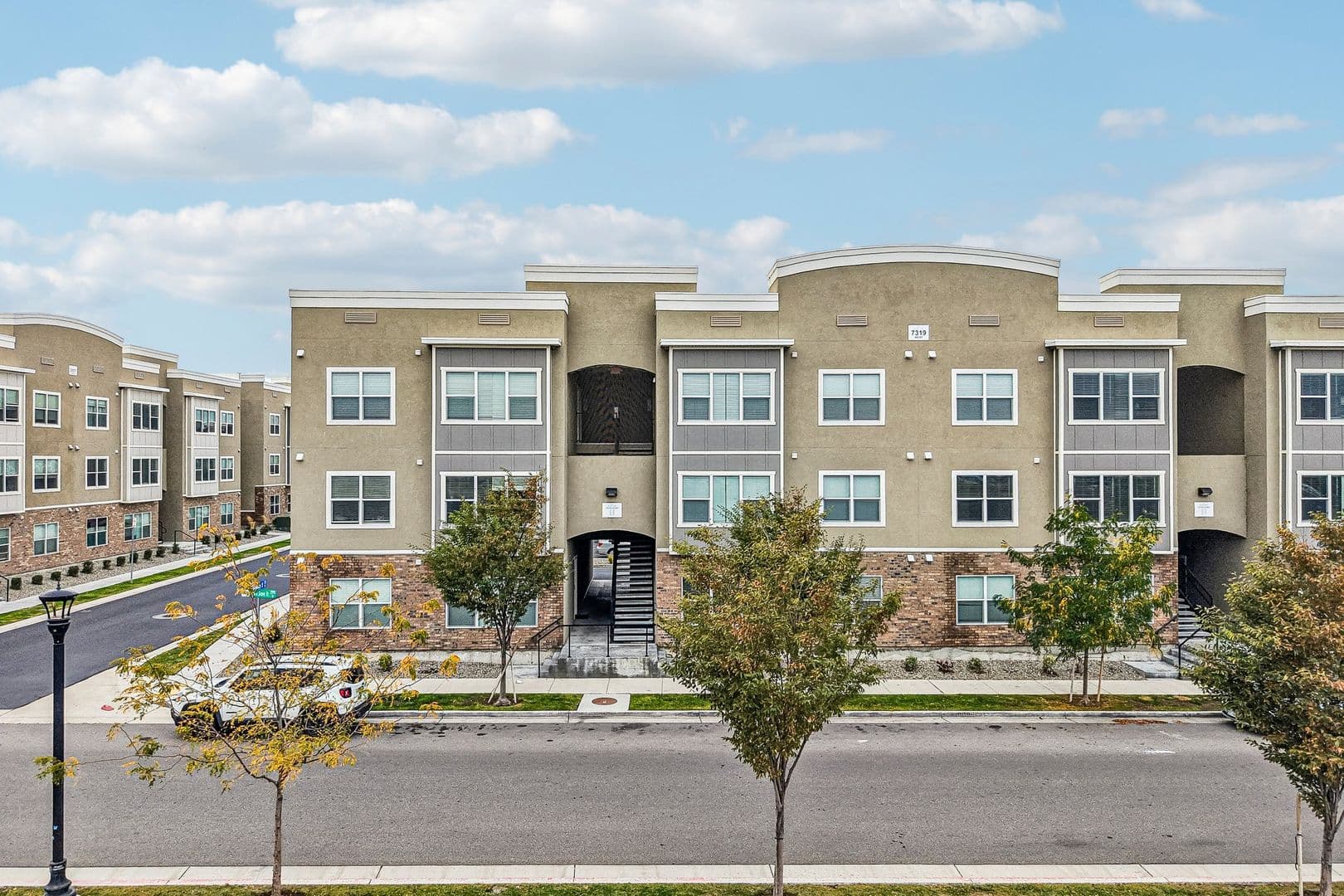 Magna Townhome: 7487 W Geraint St