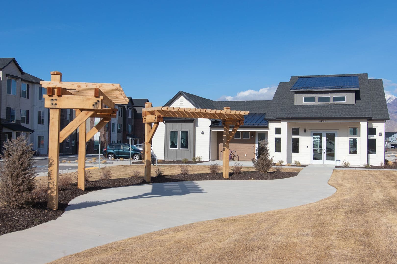 Mapleton House: 4664 S 680 W #202